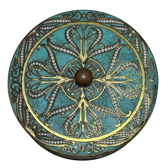 Vintage Round Aqua & Gold Empty Tin Designed by Daher Made In England 11101 - Picture 1 of 6